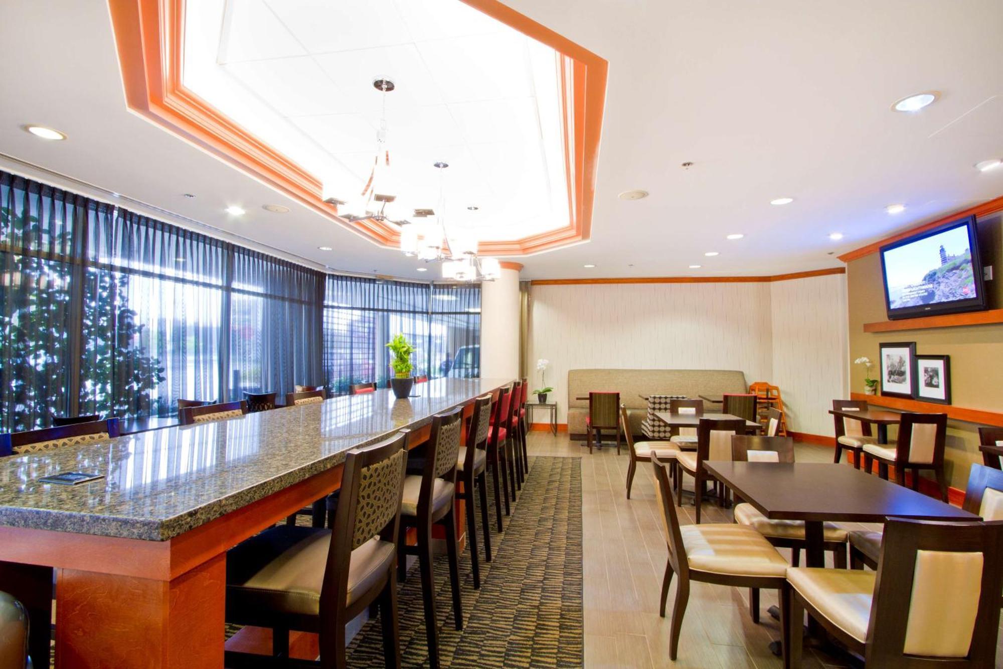 Hampton Inn - Vancouver Airport/Richmond Exterior foto