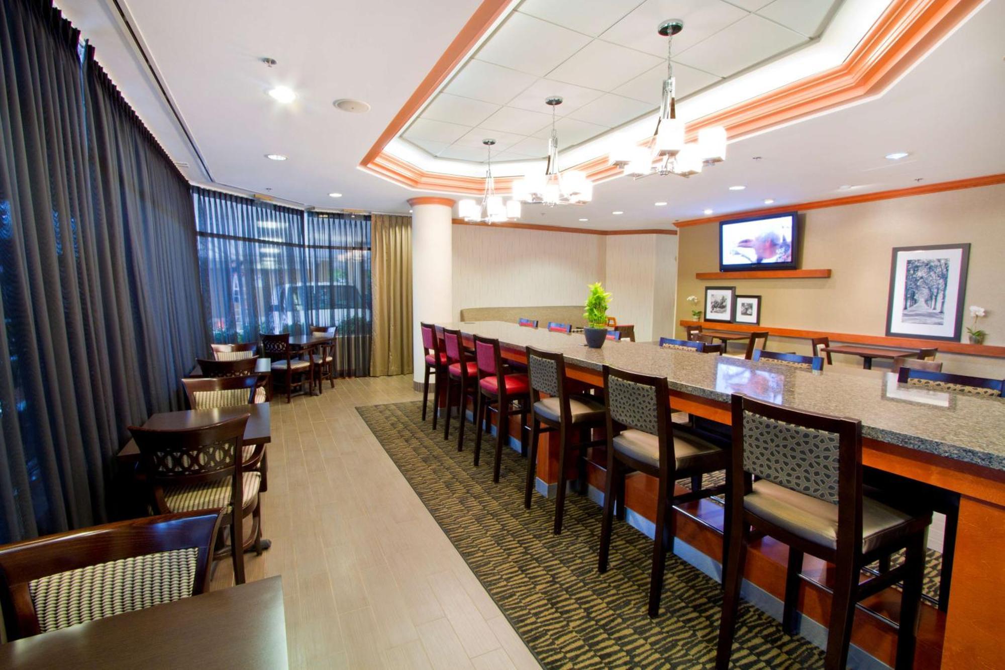Hampton Inn - Vancouver Airport/Richmond Exterior foto